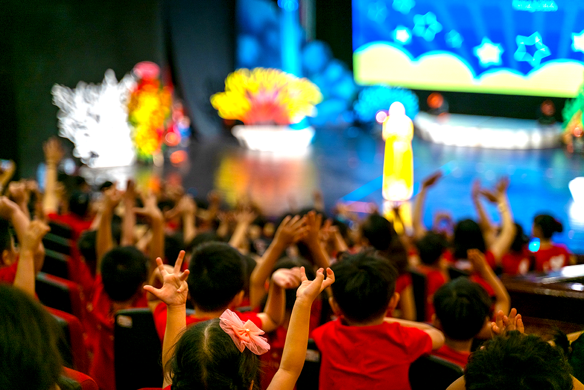 Children at the theatre - Education program at Shoalhaven Entertainment Centre